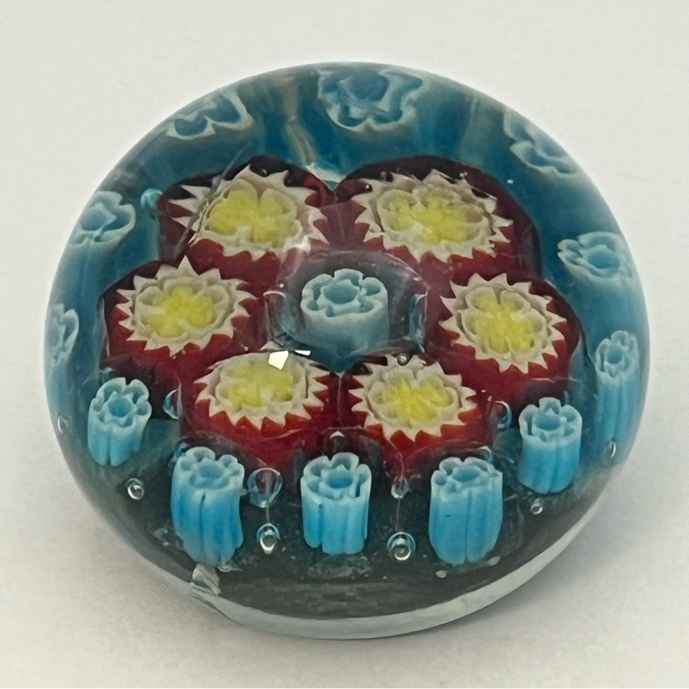 Small Vintage Art Glass Millefiori Murano Style Paperweight Red Blue Yellow - Picture 4 of 14